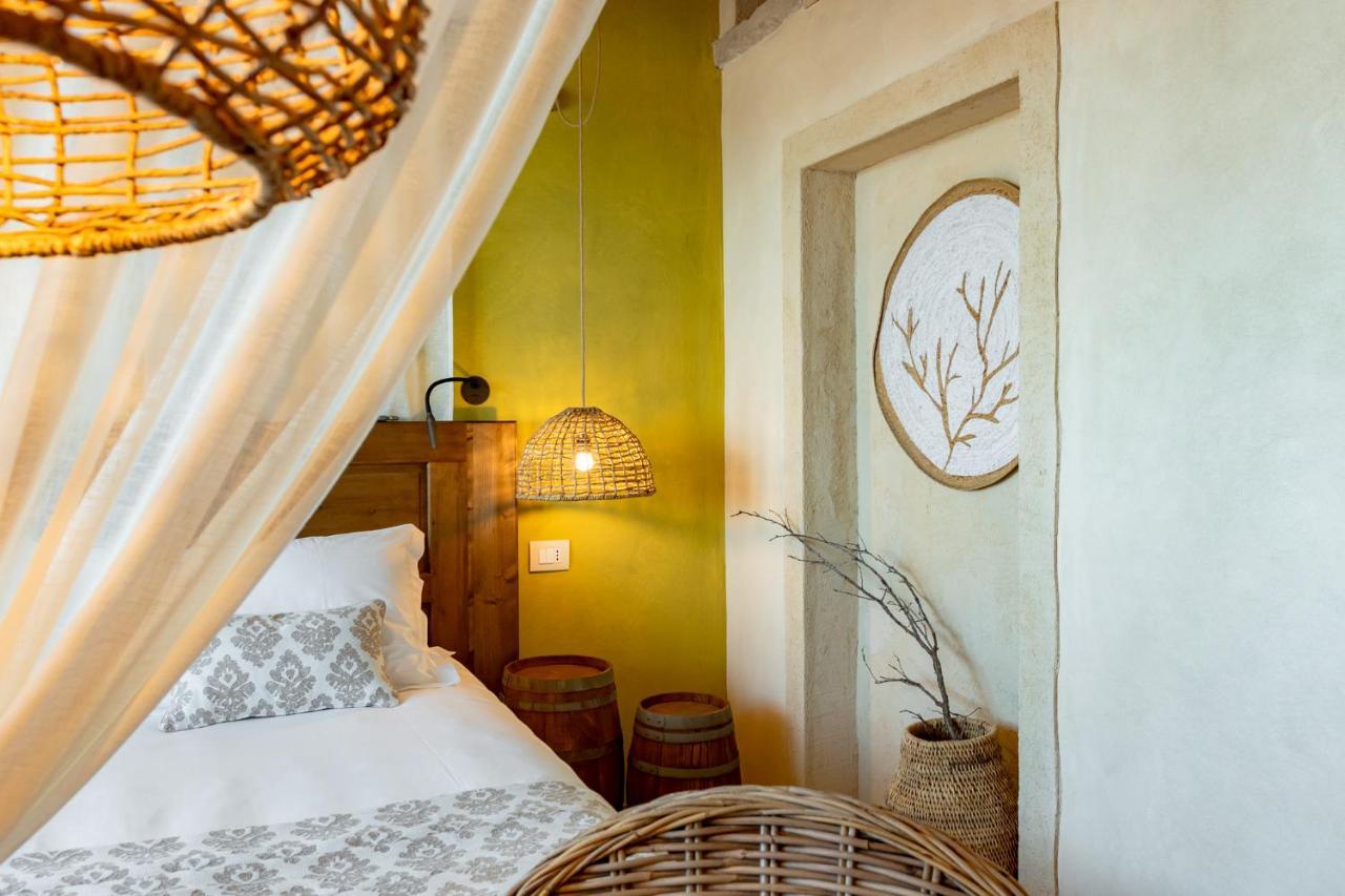 Conti Thun Wine Resort Puegnago del Garda Esterno foto
