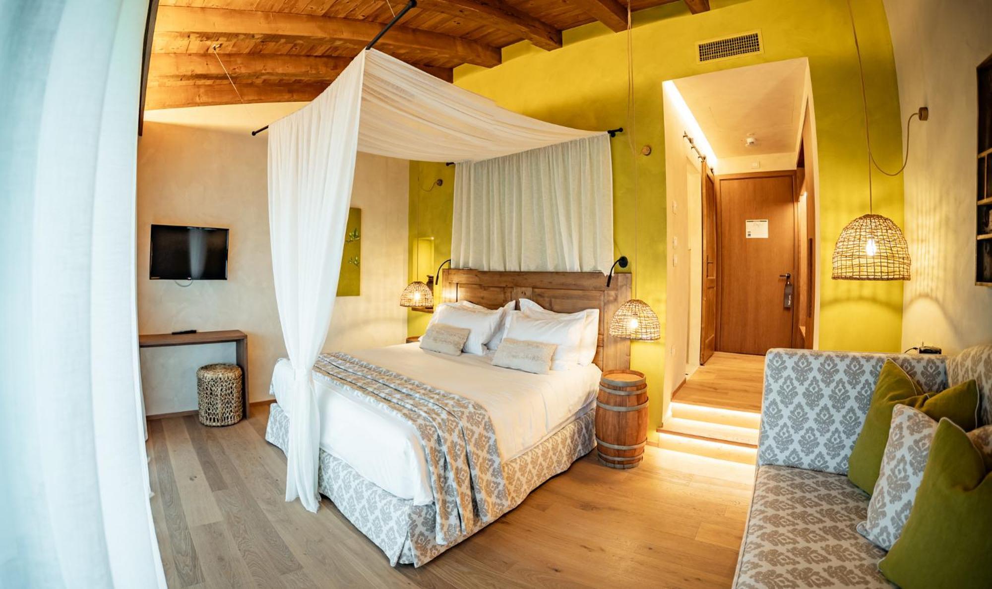 Conti Thun Wine Resort Puegnago del Garda Esterno foto